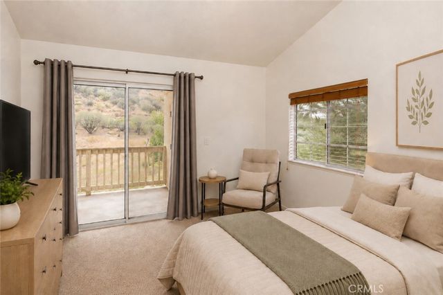 5805 Oak Bend Lane 407, Oak Park, CA 91377
