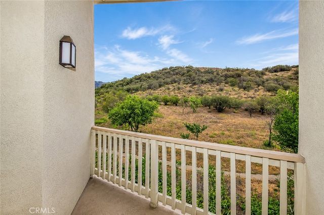 5805 Oak Bend Lane 407, Oak Park, CA 91377