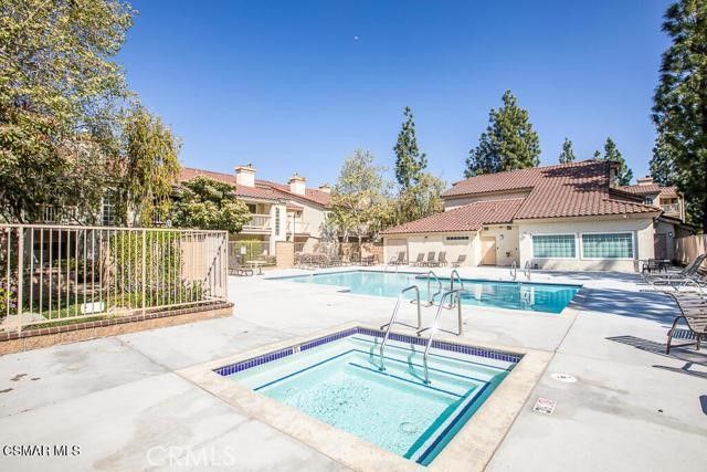 5805 Oak Bend Lane 407, Oak Park, CA 91377