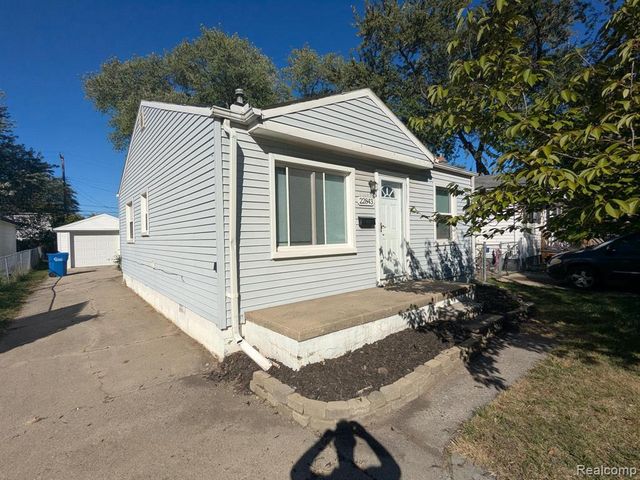 22843 Heussner, Warren, MI 48089