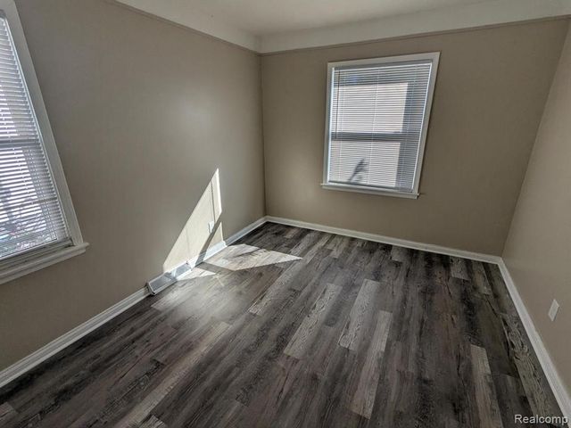 22843 Heussner, Warren, MI 48089