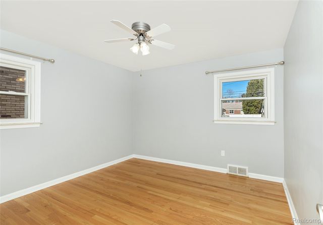 17308 Helen Street, Allen Park, MI 48101