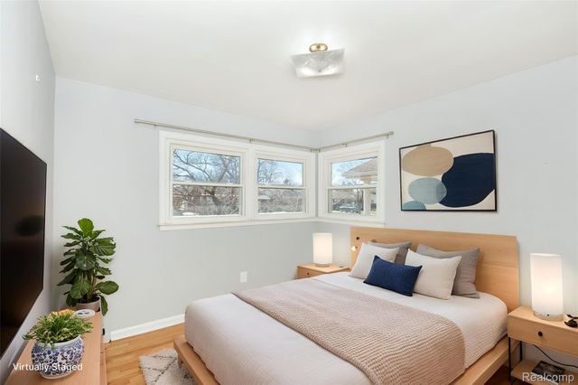 17308 Helen Street, Allen Park, MI 48101