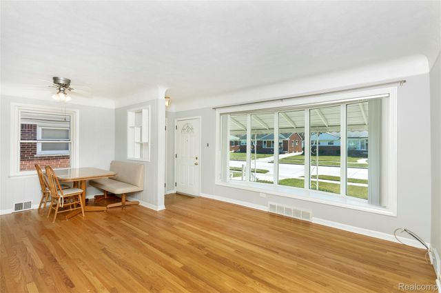 17308 Helen Street, Allen Park, MI 48101