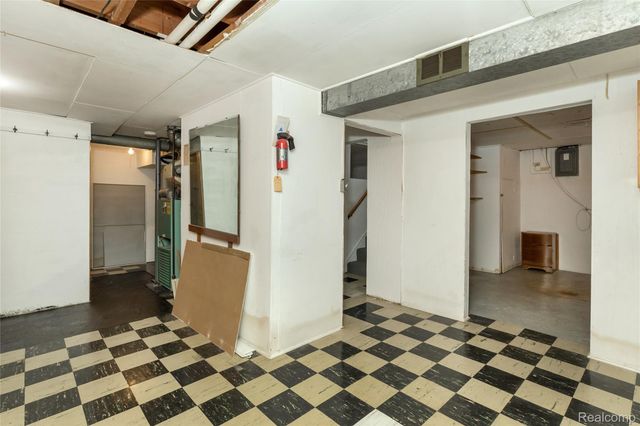 17308 Helen Street, Allen Park, MI 48101