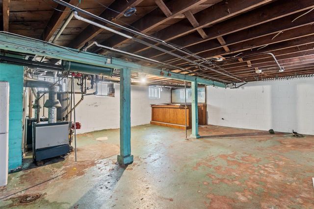2964 S 11th STREET, Milwaukee, WI 53215