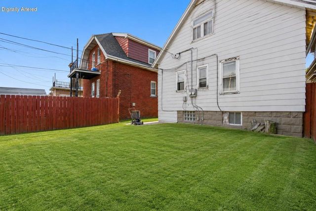 2964 S 11th STREET, Milwaukee, WI 53215