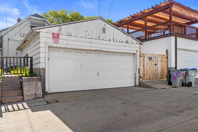 2964 S 11th STREET, Milwaukee, WI 53215