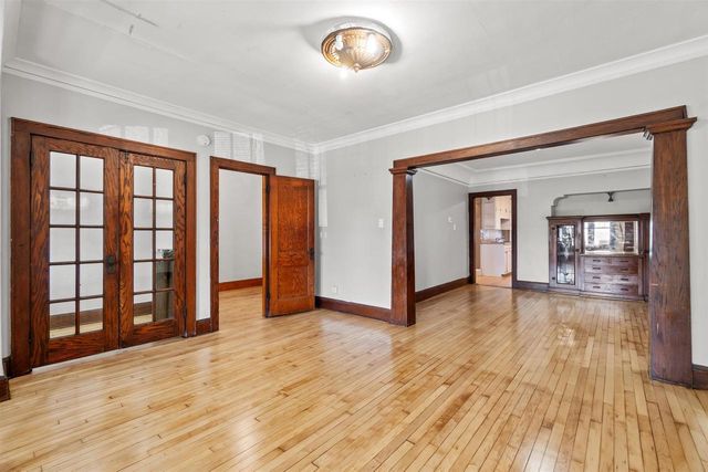 2964 S 11th STREET, Milwaukee, WI 53215