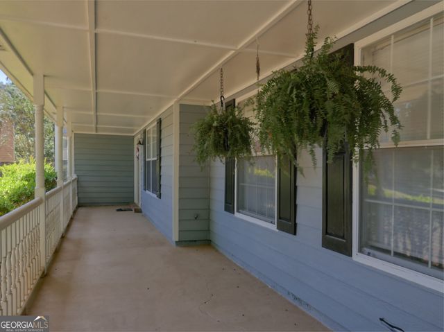 236 HUNTING Court, Jonesboro, GA 30236