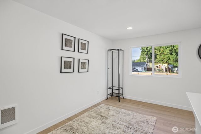 7425 Mcdougall Avenue, Everett, WA 98203