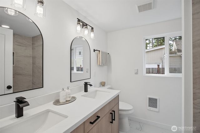 7425 Mcdougall Avenue, Everett, WA 98203