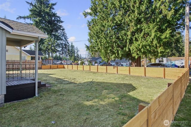 7425 Mcdougall Avenue, Everett, WA 98203