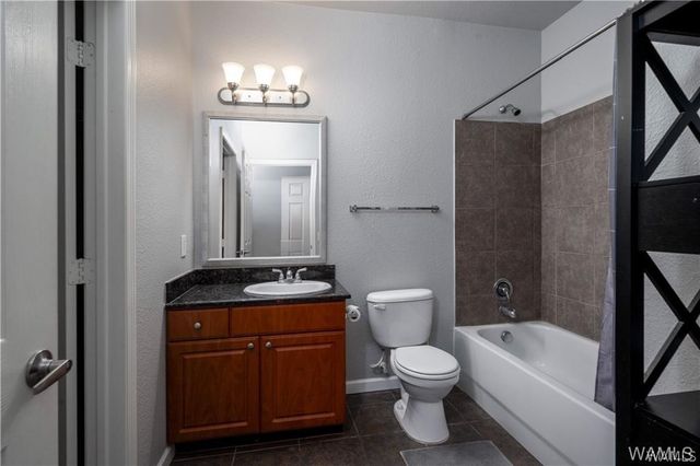 600 13th E 532, Tuscaloosa, AL 35401