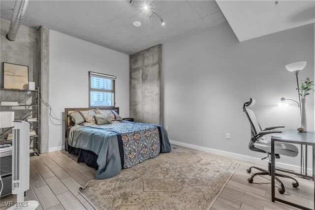 353 East Bonneville Avenue 557, Las Vegas, NV 89101