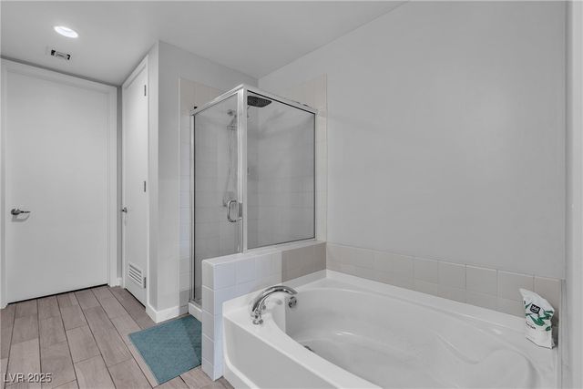 353 East Bonneville Avenue 557, Las Vegas, NV 89101