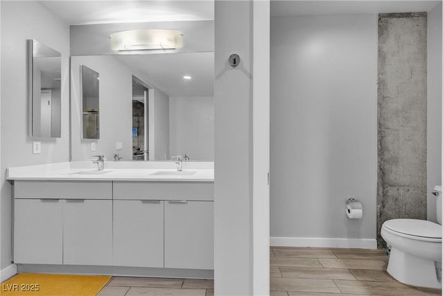 353 East Bonneville Avenue 557, Las Vegas, NV 89101