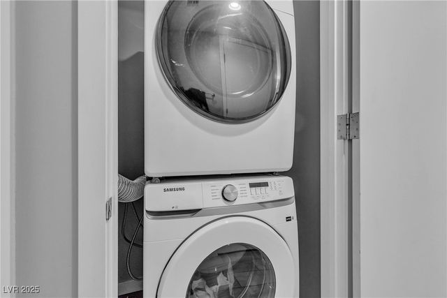 353 East Bonneville Avenue 557, Las Vegas, NV 89101