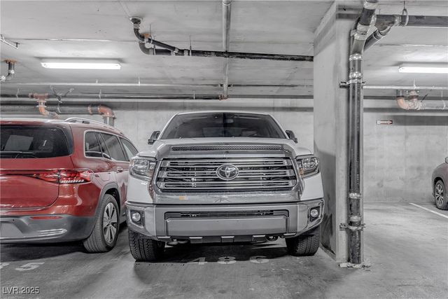 353 East Bonneville Avenue 557, Las Vegas, NV 89101