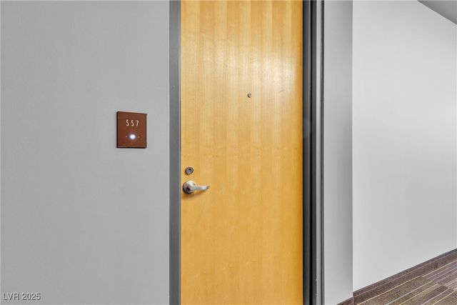 353 East Bonneville Avenue 557, Las Vegas, NV 89101