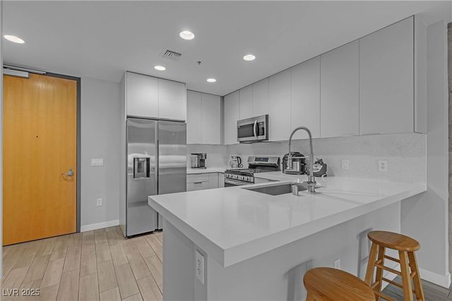 353 East Bonneville Avenue 557, Las Vegas, NV 89101