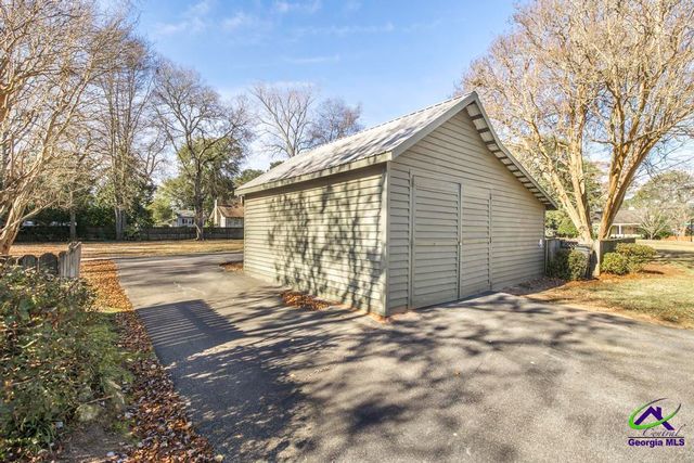 1212 Swift St., Perry, GA 31069