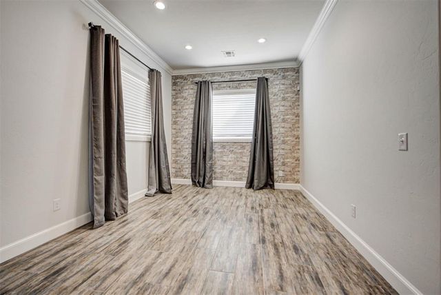 5108 W McCann Court, Mustang, OK 73064