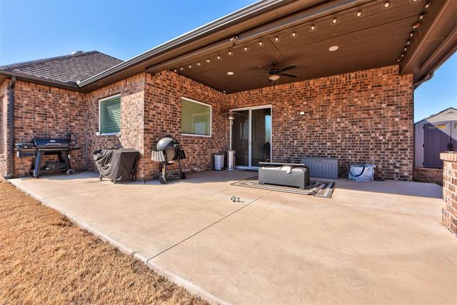 5108 W McCann Court, Mustang, OK 73064