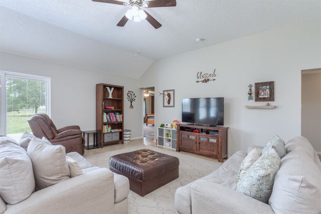 500 Meadow Drive, Lowry Crossing, TX 75069