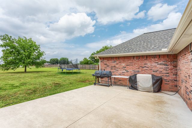 500 Meadow Drive, Lowry Crossing, TX 75069