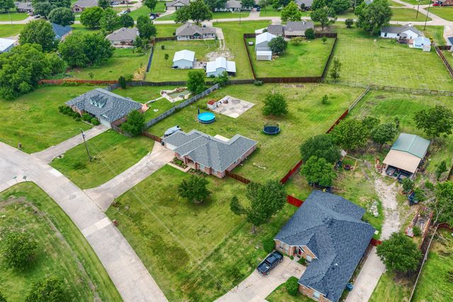 500 Meadow Drive, Lowry Crossing, TX 75069