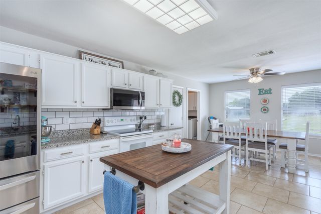 500 Meadow Drive, Lowry Crossing, TX 75069