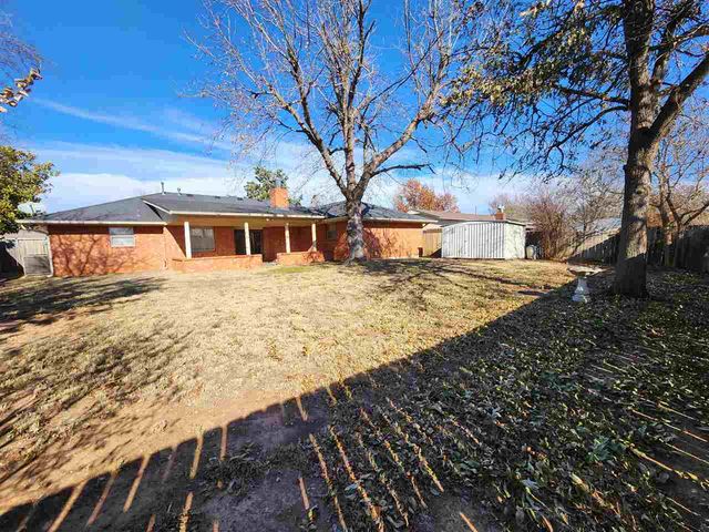 7814 NW Baldwin Ave, Lawton, OK 73505