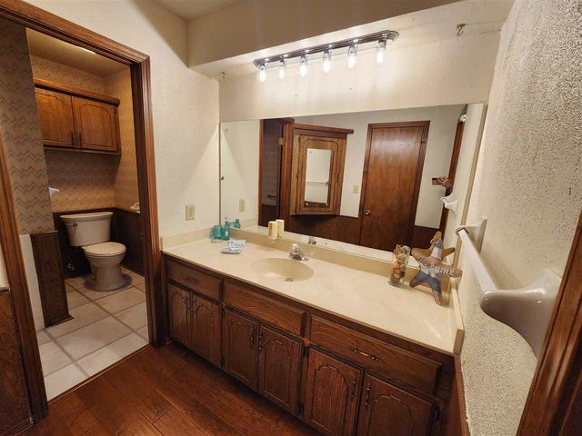 7814 NW Baldwin Ave, Lawton, OK 73505