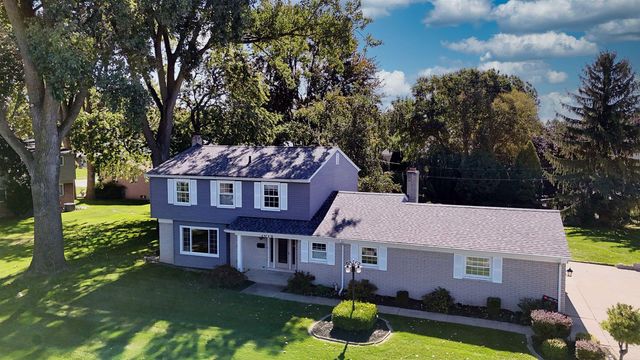 7074 Grenadier Court, Shelby Twp, MI 48317