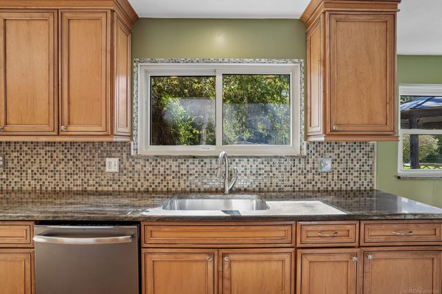 7074 Grenadier Court, Shelby Twp, MI 48317