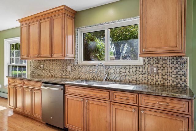 7074 Grenadier Court, Shelby Twp, MI 48317