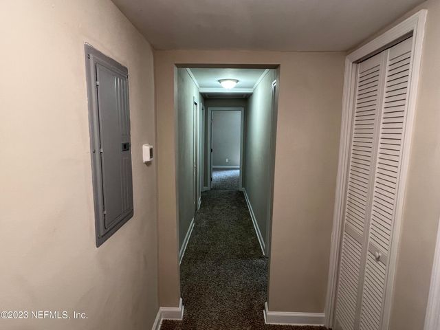 1416 FRED GRAY Road, Jacksonville, FL 32218