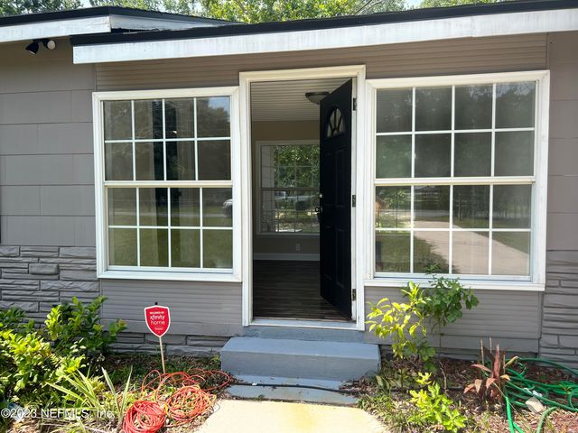 1416 FRED GRAY Road, Jacksonville, FL 32218