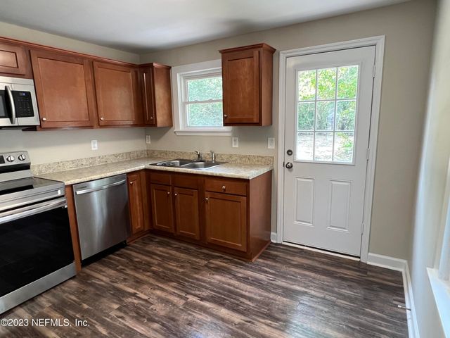 1416 FRED GRAY Road, Jacksonville, FL 32218