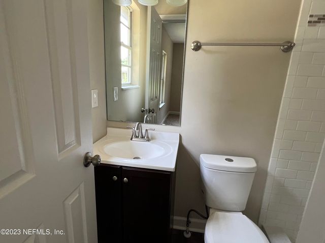 1416 FRED GRAY Road, Jacksonville, FL 32218