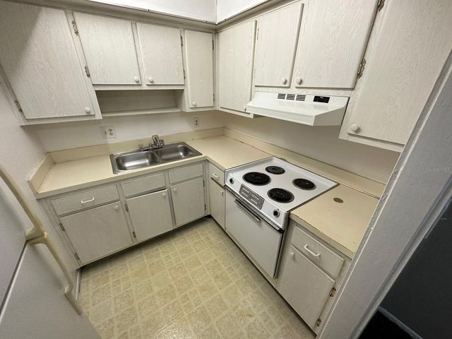 1830 MARAVILLA AVENUE 314, Fort Myers, FL 33901