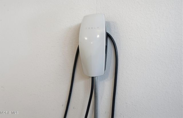 9599 Newbury Lane, Whitehouse, OH 43571