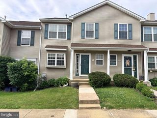110 PIN OAK CT, Collegeville, PA 19426