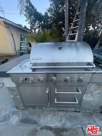 9556 Lambert Circle, Garden Grove, CA 92841