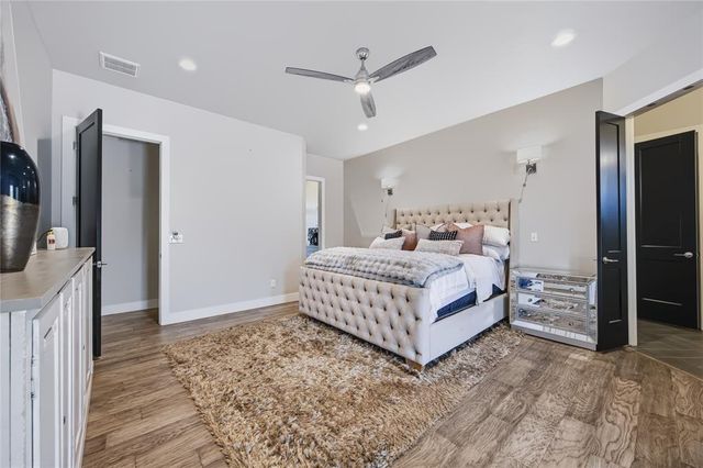 21485 S Sawtooth Circle, Edmond, OK 73012