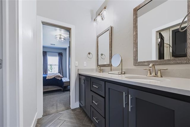 21485 S Sawtooth Circle, Edmond, OK 73012