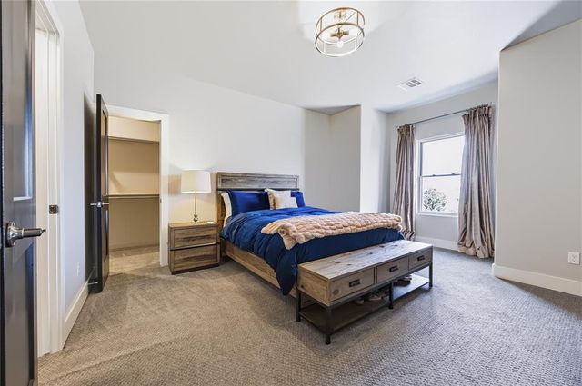 21485 S Sawtooth Circle, Edmond, OK 73012