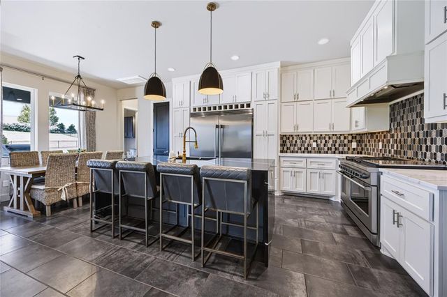 21485 S Sawtooth Circle, Edmond, OK 73012