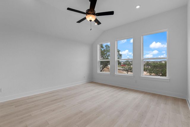 1409 Blue Moon DR, Georgetown, TX 78628